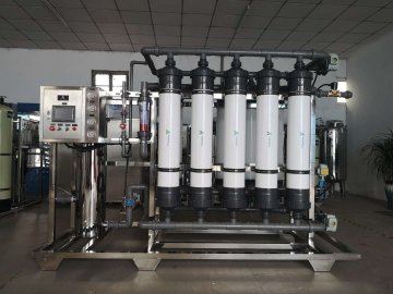 山东景阳冈酒厂采购我公司15吨超滤水设备